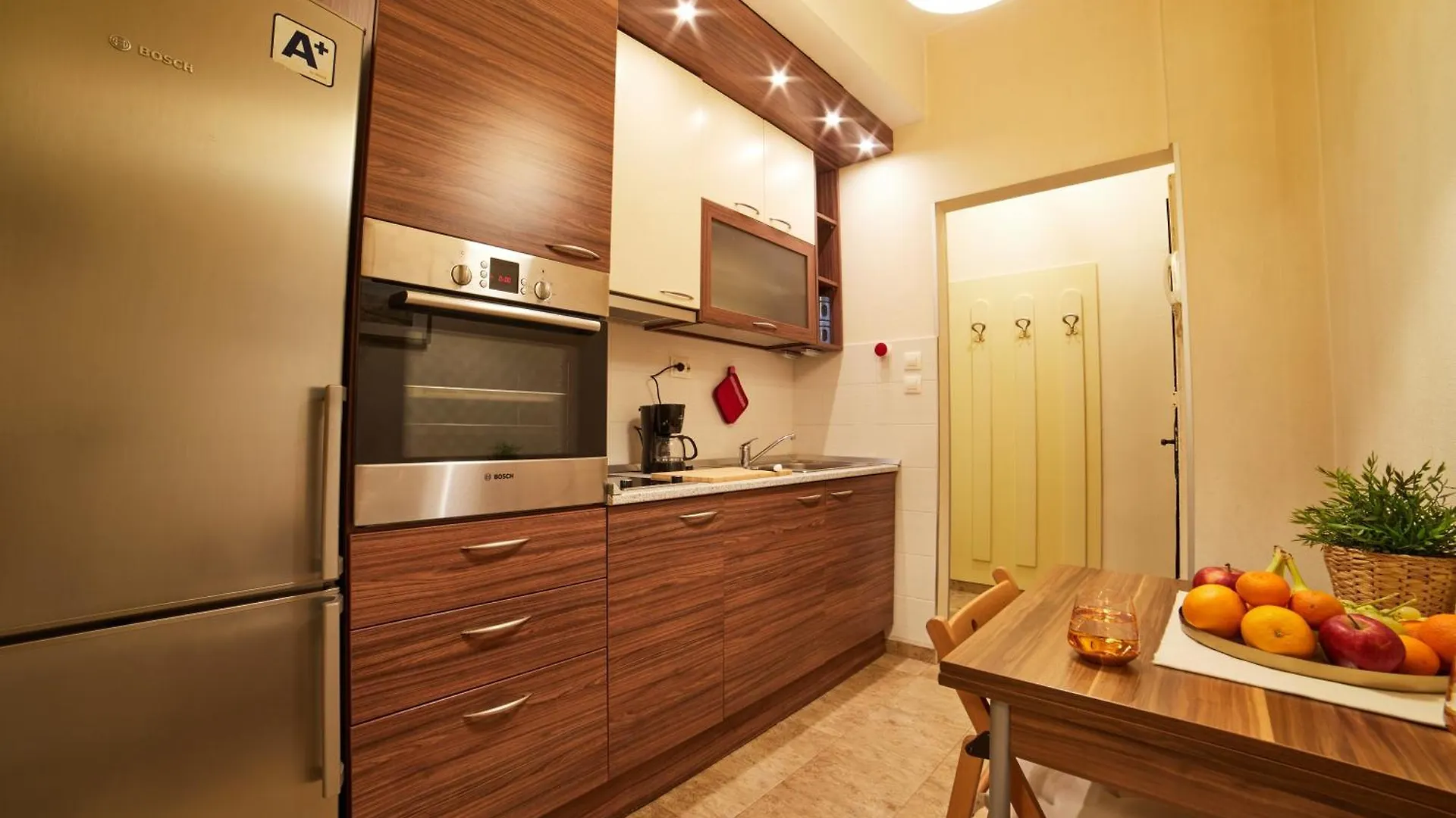 Central Luxury Cozy Modern Apartment Sofia