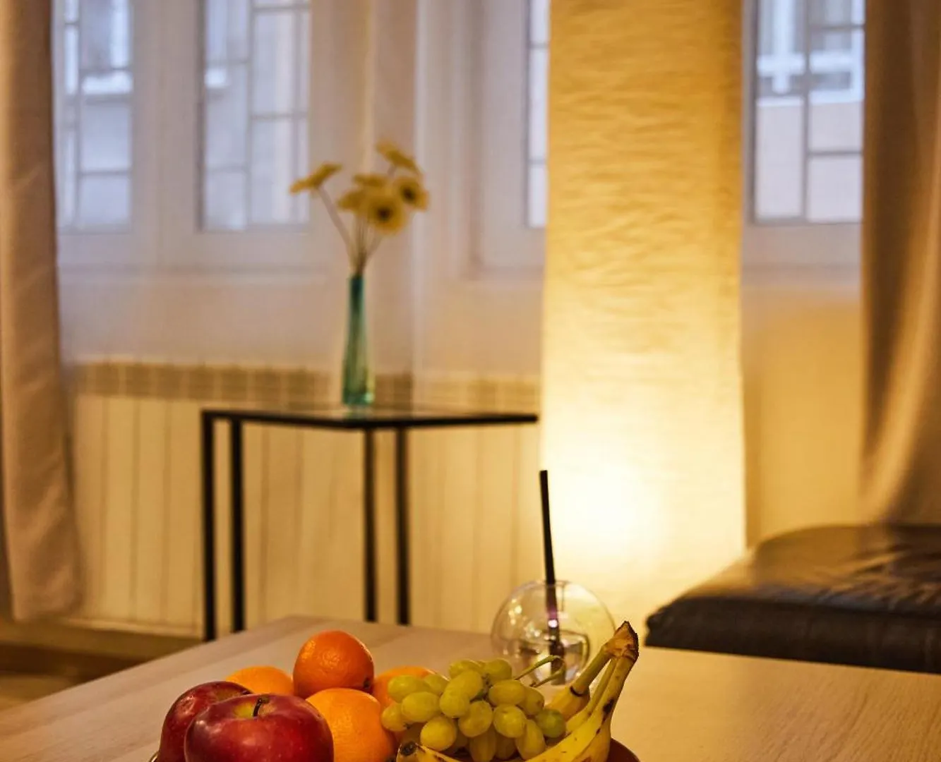 Central Luxury Cozy Modern Apartment Sofia 0*,